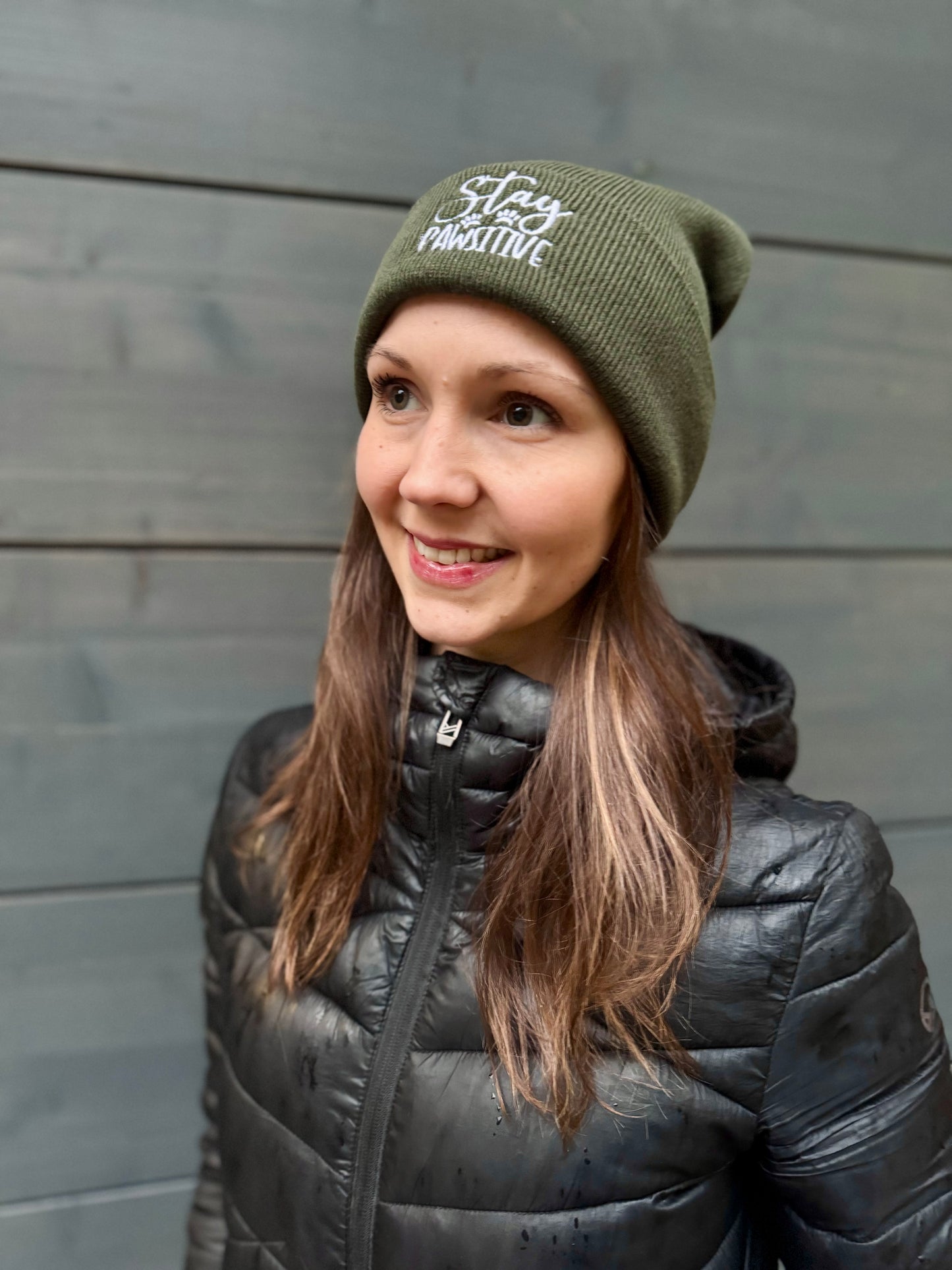 Stay Pawsitive -pipo, eri värejä