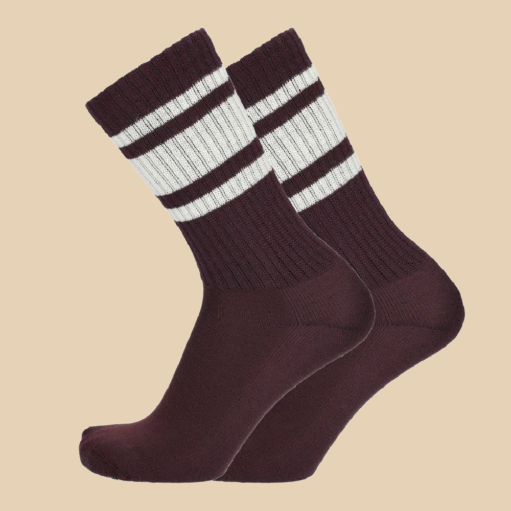 Punaiset merinovillaiset tennissukat