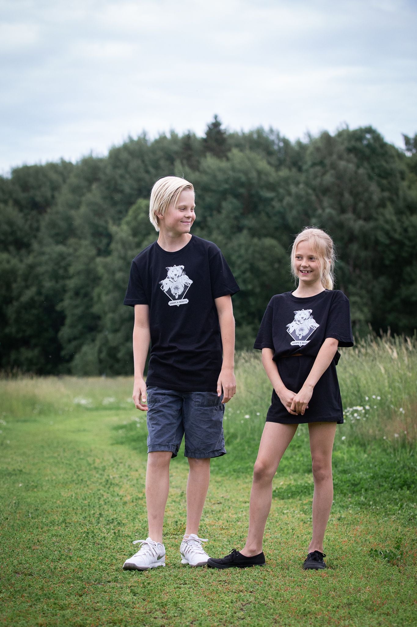 Adopt & Rescue T-paita, musta unisex